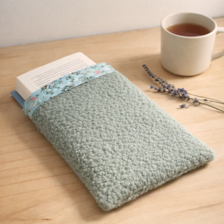 Pochette protège-livre en tissu bouclette-Fait main
