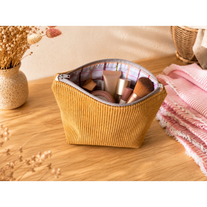 Trousse de maquillage en velours