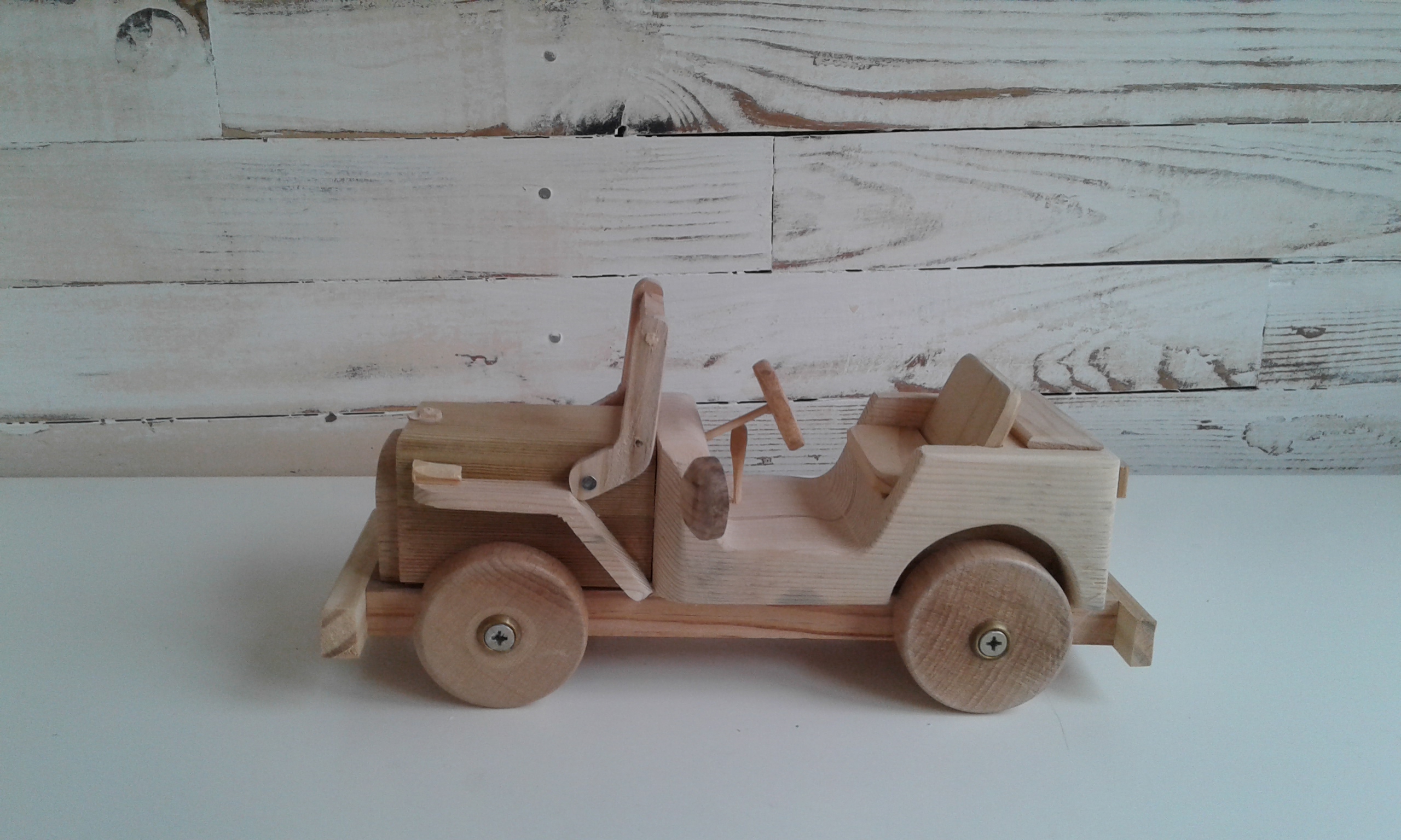 Voiture Jeep en bois – Image 3