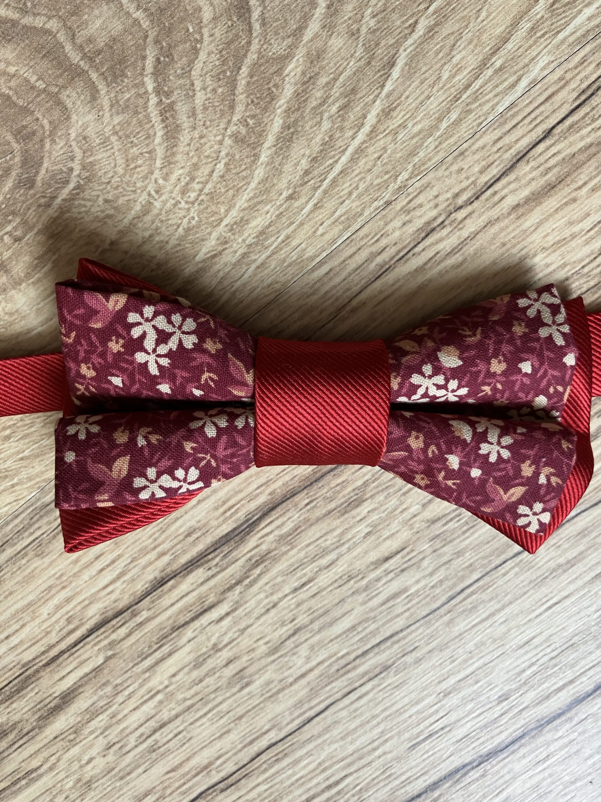 Noeud de papillon Liberty bleu et vieux rose – Image 3